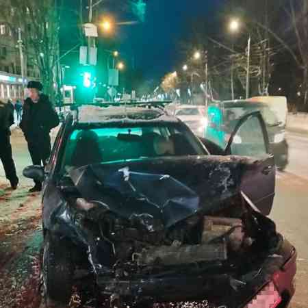 Аварийные автомобили Форд Фокус 2005, МКПП, 1.6 выкупили за 1000000